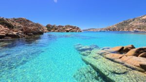azzurro acciecante del mare